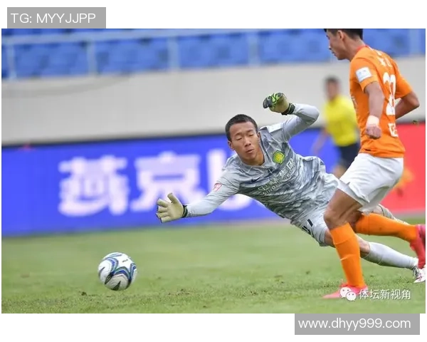 我国香港铁卫遭中超两豪门争抢，国安或截胡成功，王刚主力方位恐难保